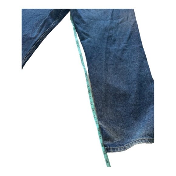 Levi's 550 Relaxed Fit Jeans (EUC) - Picture 3 of 9